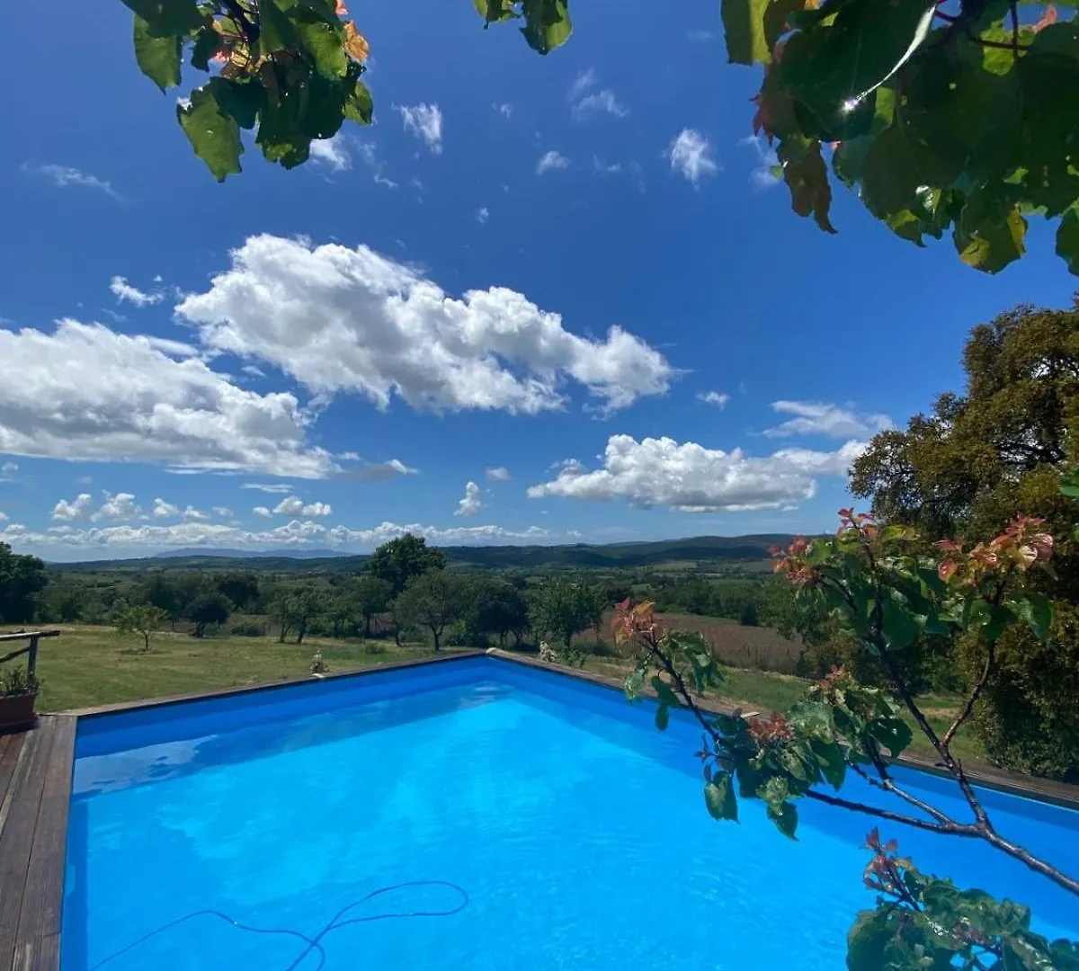 Farm stay Tenuta Le Mandorlaie, Agriturismo In Scansano Italy