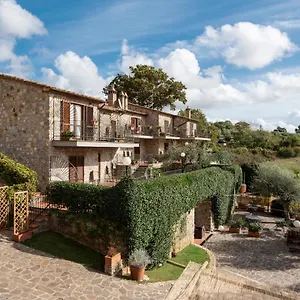 4* Hotel Antico Casale Di